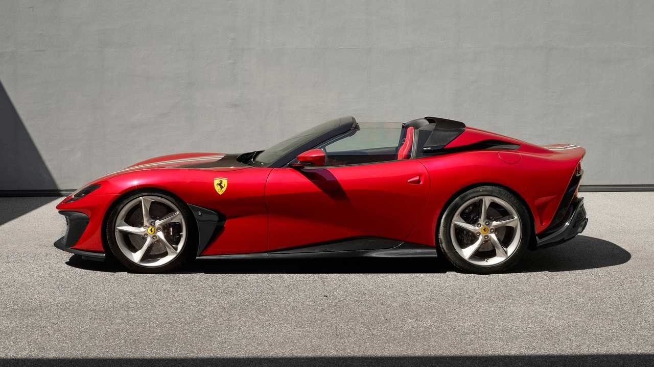 Ferrari_SP51_6