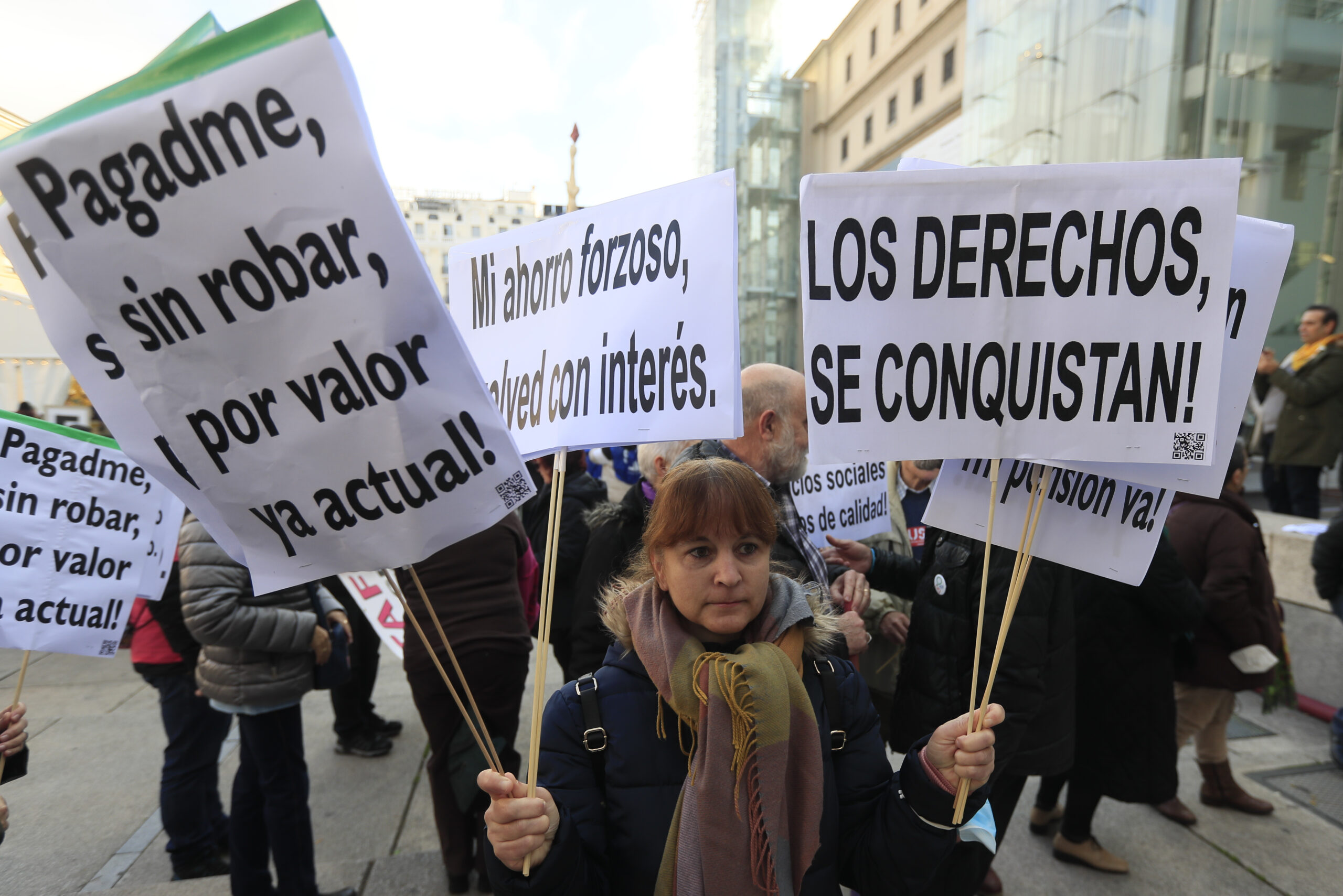 Cientos de personas se manifiestan en Madrid para garantizar las pensiones del Estado