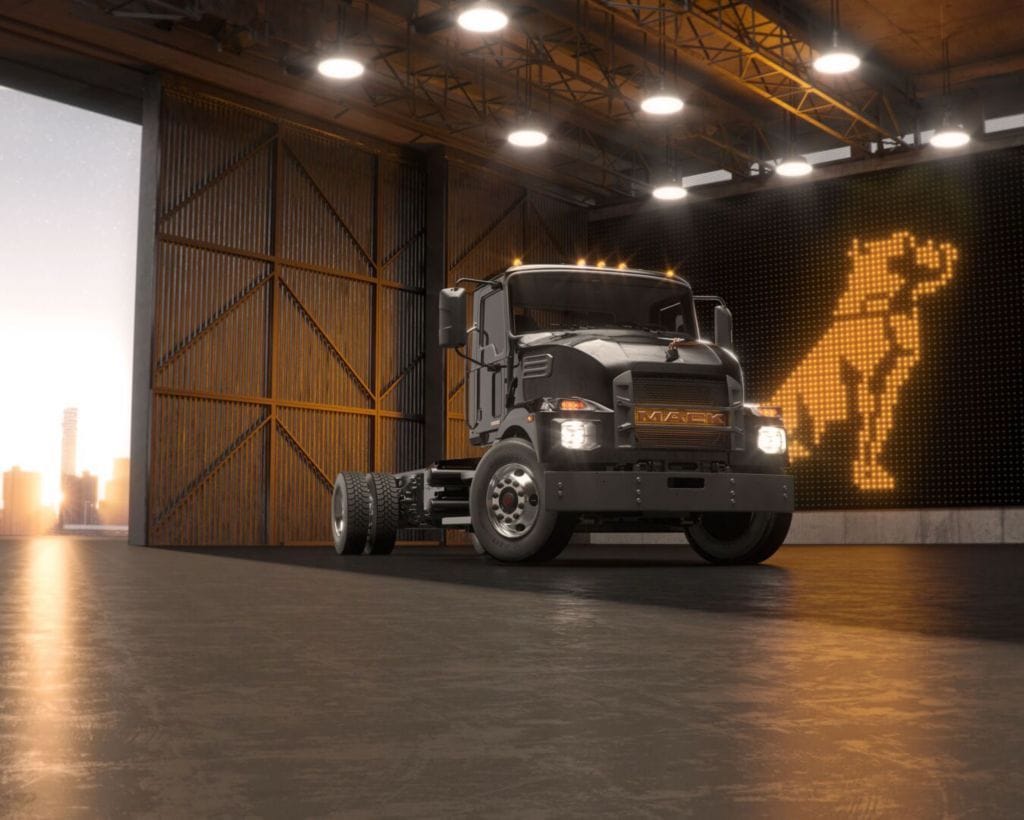 Mack Trucks lanza su primer camión eléctrico de servicio mediano